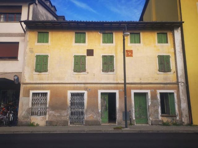 Villa Indipendente in vendita a Romans, Cordenons