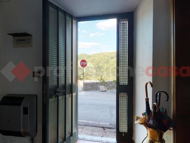 Villa Indipendente in vendita a Unione dei comuni Media Valle del Serchio, Coreglia Antelminelli