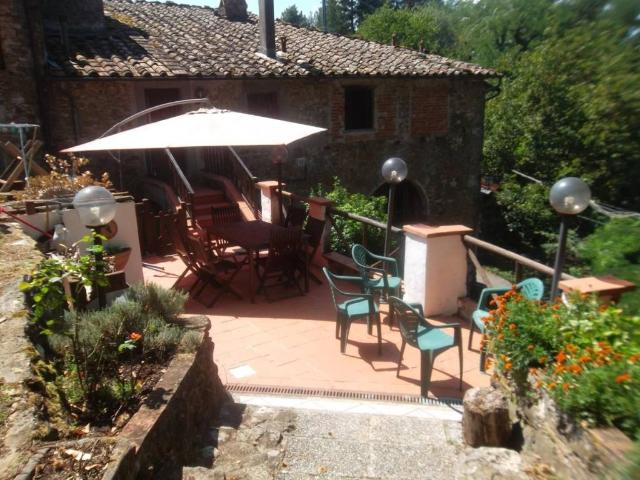 Villa Indipendente in vendita a Unione dei comuni Media Valle del Serchio, Coreglia Antelminelli