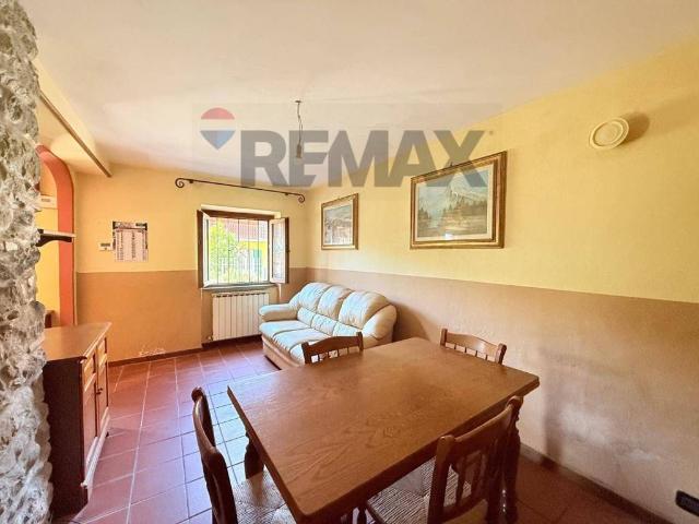 Villa Indipendente in vendita a Unione dei comuni Media Valle del Serchio, Coreglia Antelminelli