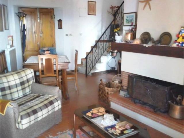 Villa Indipendente in vendita a Unione dei comuni Media Valle del Serchio, Coreglia Antelminelli