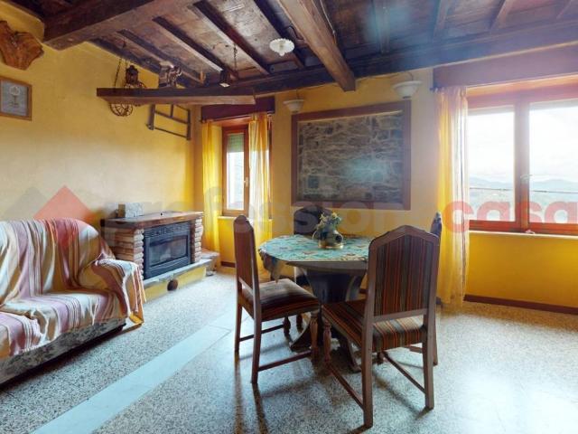 Villa Indipendente in vendita a Unione dei comuni Media Valle del Serchio, Coreglia Antelminelli