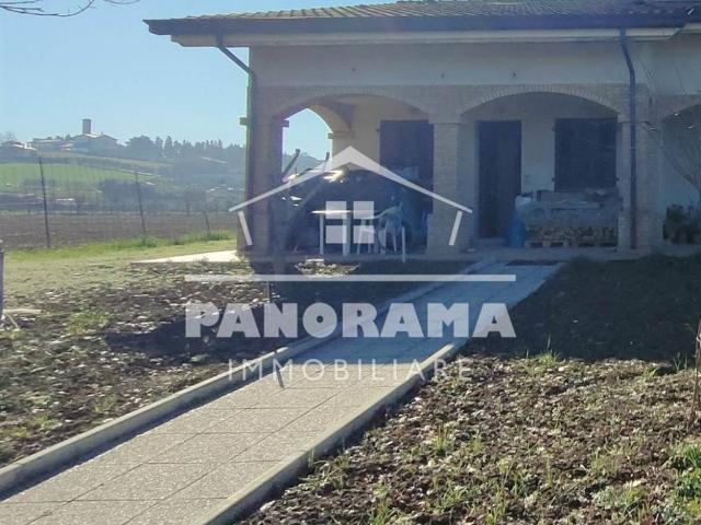 Villa Indipendente in vendita a Coriano, Reggio Emilia