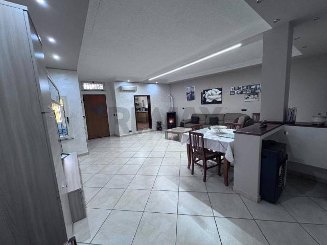 Villa Indipendente in vendita a Corigliano-Rossano, Calabria