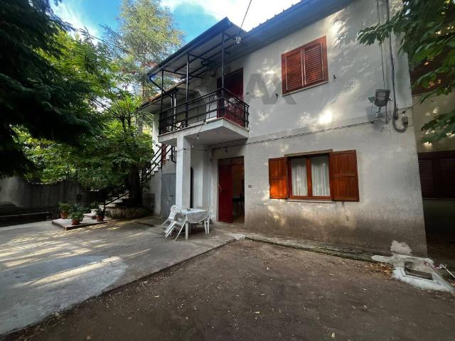 Villa Indipendente in vendita a Corigliano Calabro, Cosenza