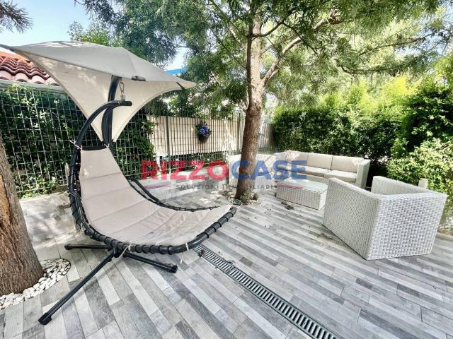 Villa Indipendente in vendita a Corigliano-Rossano, Calabria