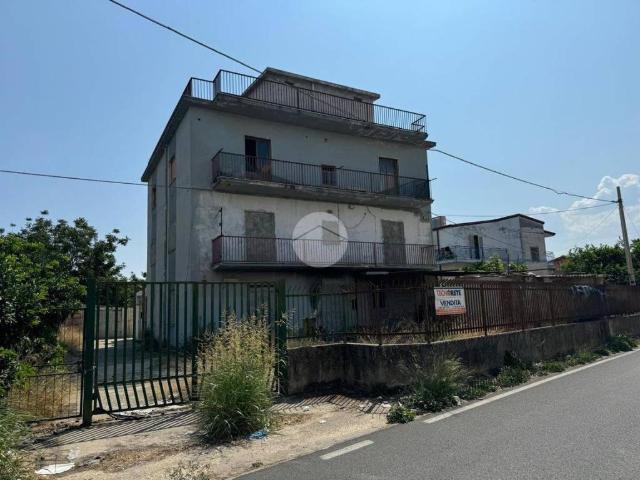 Villa Indipendente in vendita a Corigliano-Rossano, Calabria