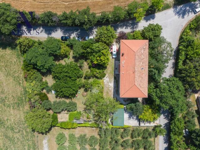Villa Indipendente in vendita a Marche, Ancona