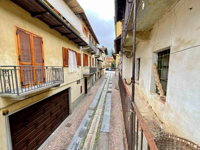 Villa Indipendente in vendita a Case Mut, Corio