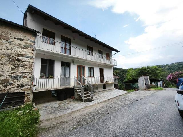 Villa Indipendente in vendita a Unione Montana di Comuni delle Valli di Lanzo, Ceronda e Casternone, Piemonte