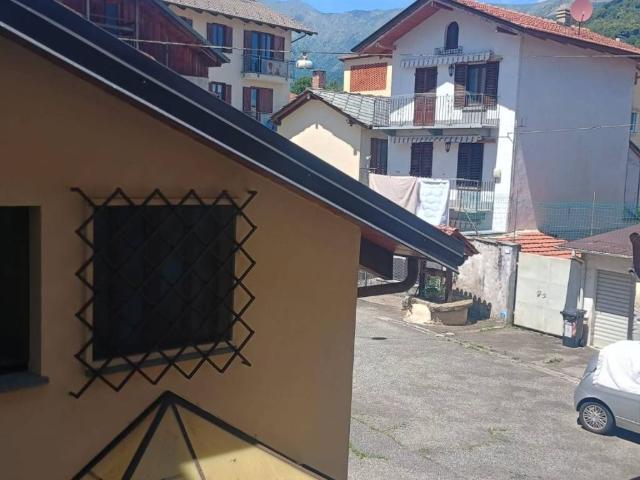 Villa Indipendente in vendita a Unione Montana di Comuni delle Valli di Lanzo, Ceronda e Casternone, Piemonte
