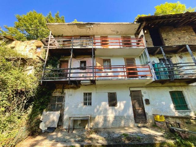 Villa Indipendente in vendita a Unione Montana di Comuni delle Valli di Lanzo, Ceronda e Casternone, Piemonte