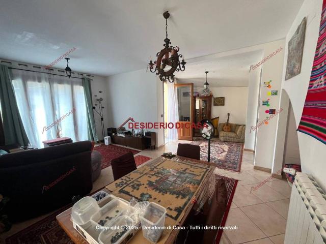 Villa Indipendente in vendita a Corleone, Sicilia