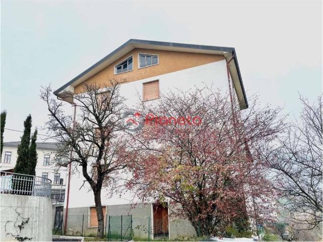 Villa Indipendente in vendita a Corna Imagna, Lombardia