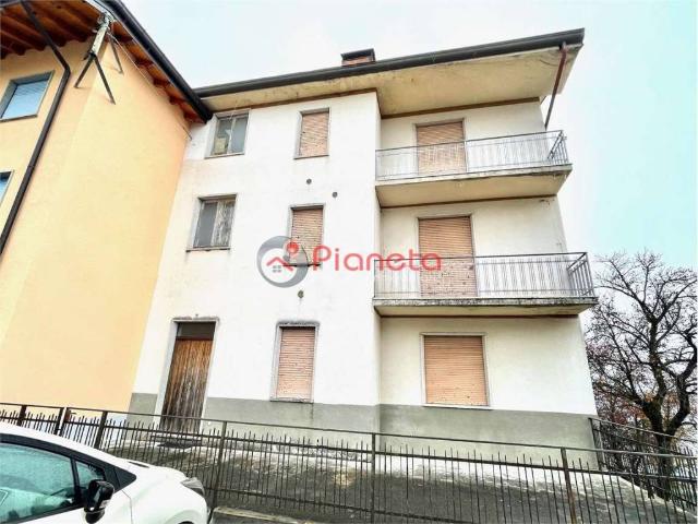 Villa Indipendente in vendita a Corna Imagna, Lombardia