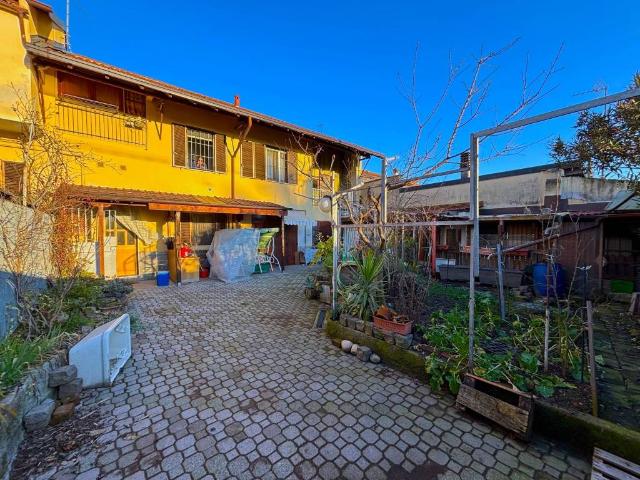 Villa Indipendente in vendita a Cascina Croce, Cornaredo
