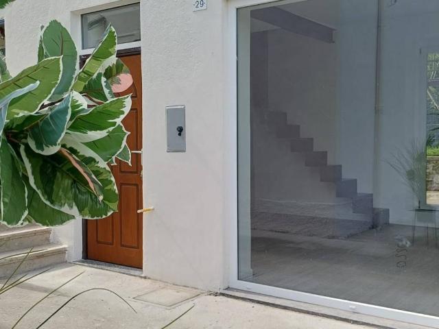 Villa Indipendente in vendita a Cornate D'adda, Lombardia