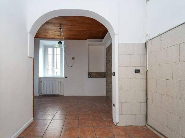 Villa Indipendente in vendita a Cornate D'adda, Lombardia