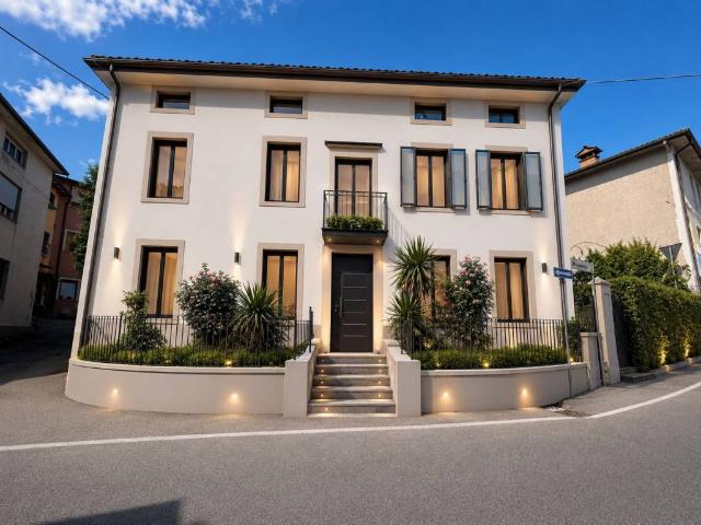 Villa Indipendente in vendita a Canova, Cornedo Vicentino
