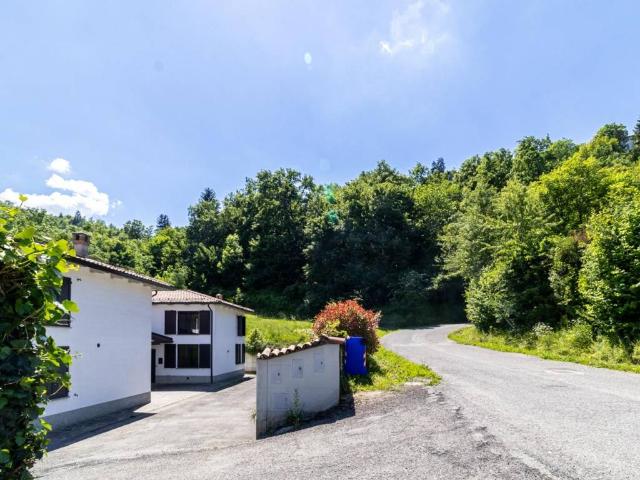 Villa Indipendente in vendita a Corniglio, Reggio Emilia