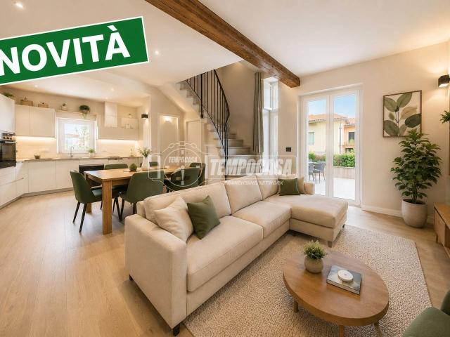 Villa Indipendente in vendita a Pianura Reggiana, Re