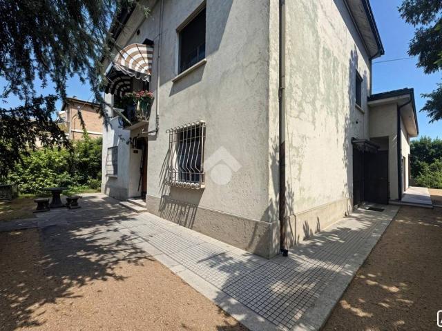 Villa Indipendente in vendita a Pianura Reggiana, Re