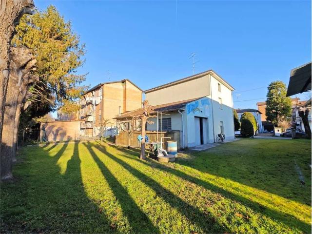 Villa Indipendente in vendita a Pianura Reggiana, Re