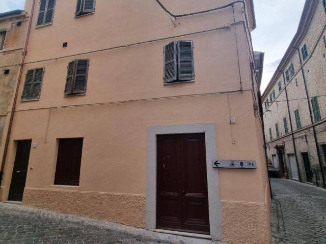 Villa Indipendente in vendita a Corridonia, Macerata