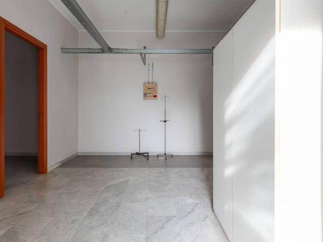 Villa Indipendente in vendita a Quartiere Lavagna, Corsico
