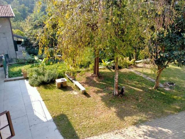 Villa Indipendente in vendita a Piemonte, Asti