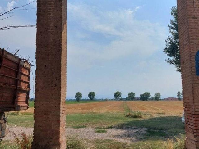 Villa Indipendente in vendita a Cortemaggiore, Reggio Emilia