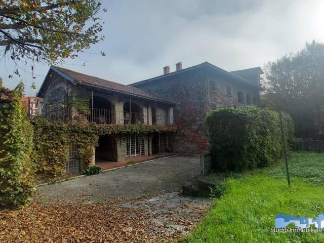 Villa Indipendente in vendita a Piemonte, Cuneo