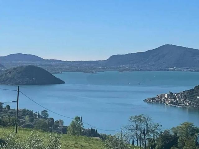 Villa Indipendente in vendita a Comunità montana della valle Camonica, Corteno Golgi