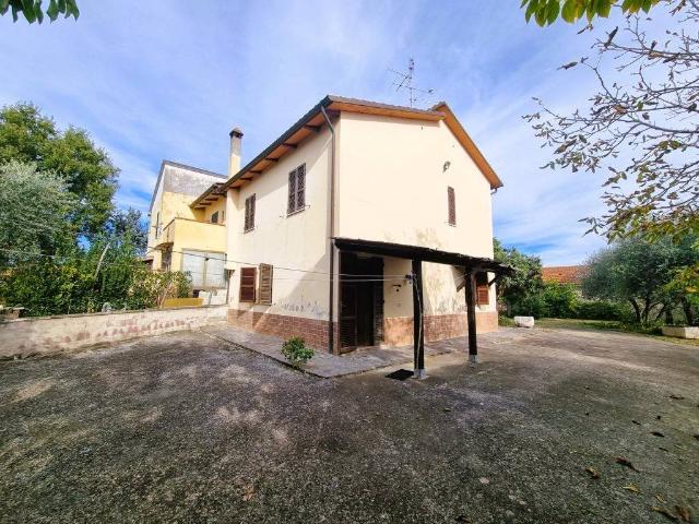 Villa Indipendente in vendita a Cortona, Toscana