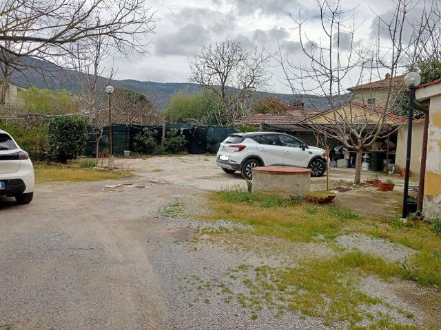 Villa Indipendente in vendita a Tavarnelle-Sant'Eusebio, Cortona