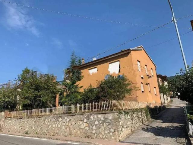 Villa Indipendente in vendita a Cortona, Toscana