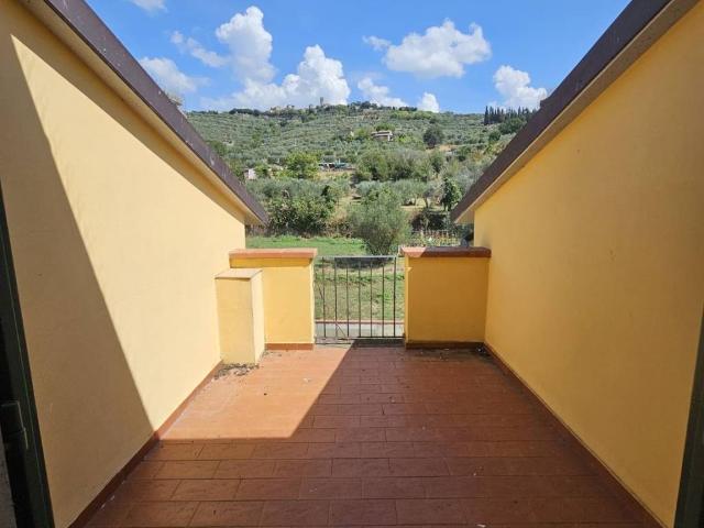 Villa Indipendente in vendita a San Martino a Bocena, Cortona