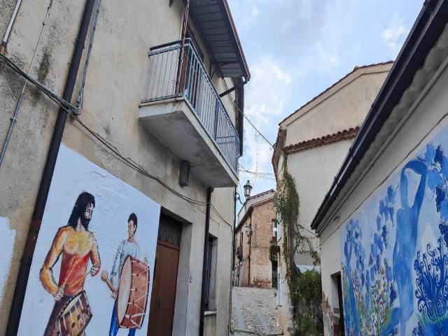 Villa Indipendente in vendita a Calabria, Cosenza
