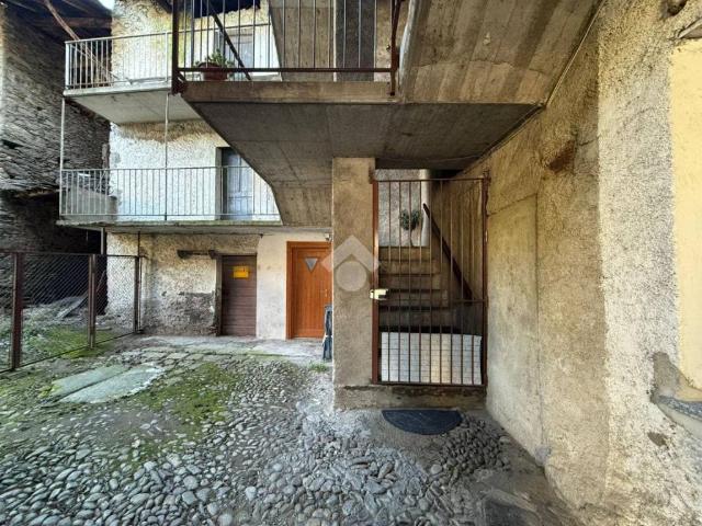 Villa Indipendente in vendita a Cosio Valtellino, Lombardia