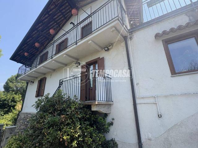 Villa Indipendente in vendita a Piemonte, Biella