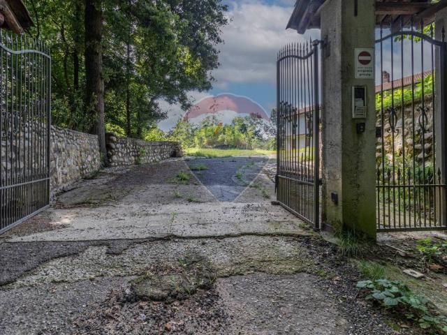 Villa Indipendente in vendita a Piemonte, Biella
