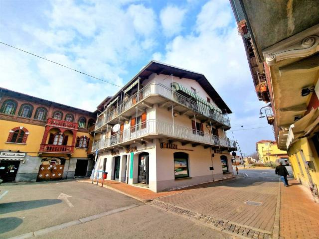 Villa Indipendente in vendita a Polle, Piemonte