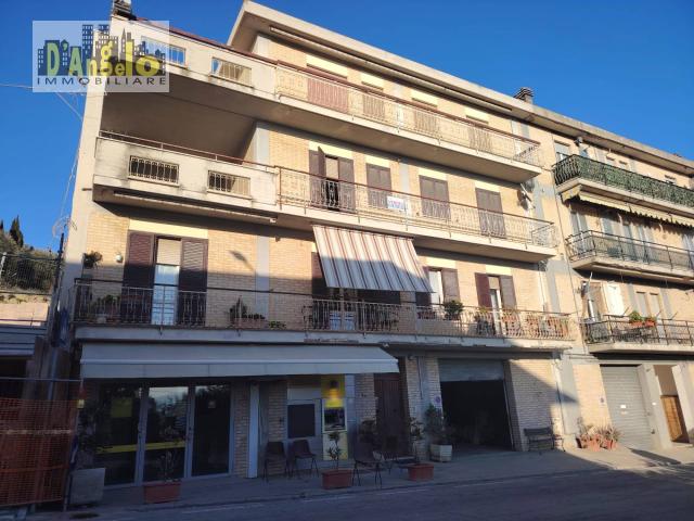 Villa Indipendente in vendita a Trivio, Marche