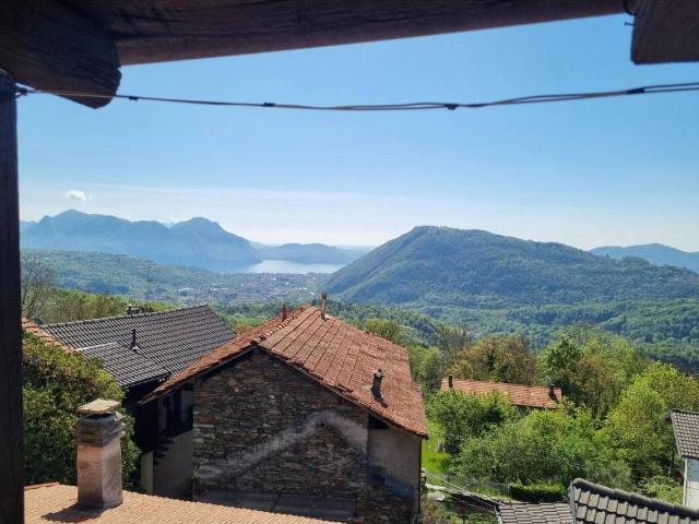 Villa Indipendente in vendita a Piemonte, Verbano-cusio-ossola