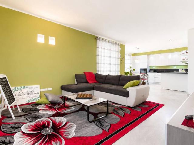 Villa Indipendente in vendita a Pignare, Costabissara