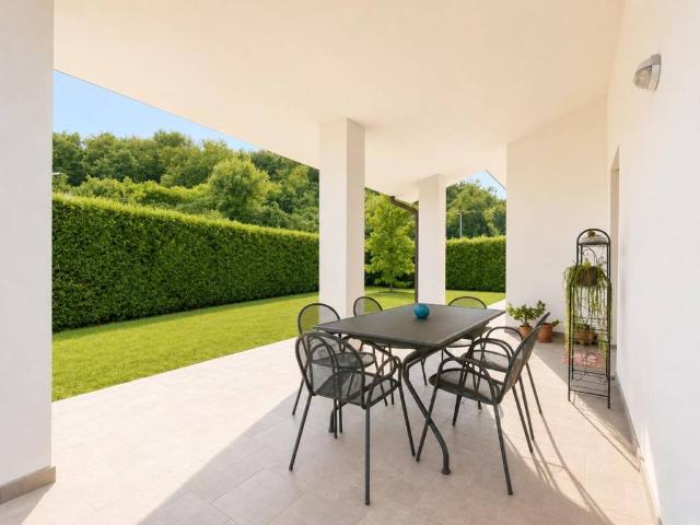 Villa Indipendente in vendita a Pignare, Costabissara