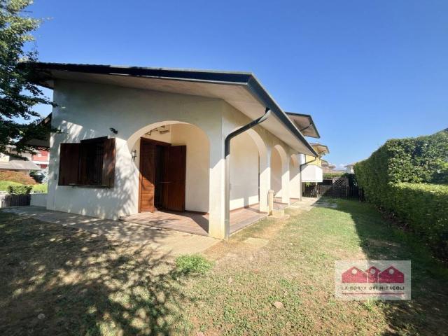 Villa Indipendente in vendita a Costabissara, Veneto