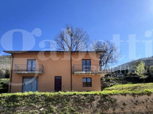 Villa Indipendente in vendita a Costacciaro, Umbria