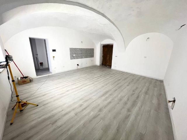 Villa Indipendente in vendita a Piemonte, Vercelli