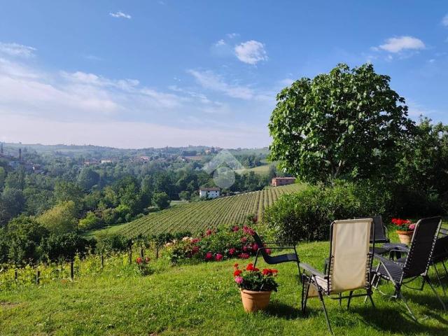 Villa Indipendente in vendita a Piemonte, Asti